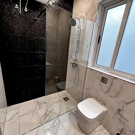 Viewline Seaview Modern 3 Bedroom شقة مرسلوك